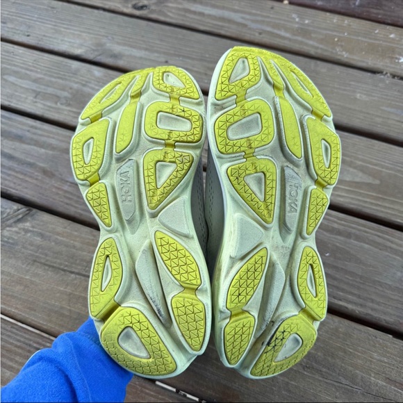 Womens 9.5 HOKA ONE ONE Bondi 8 White Grey Highlighter Yellow - Picture 2 of 2